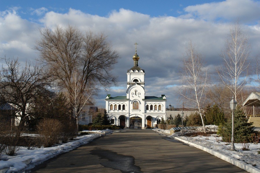 Зима в обители