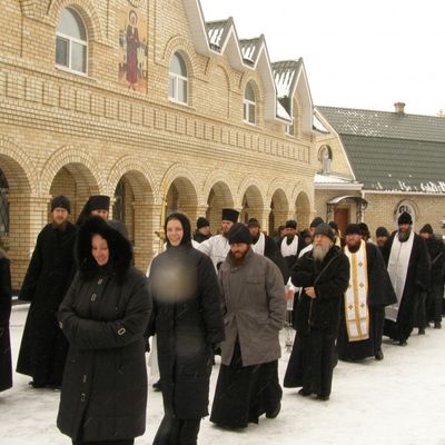 Из жизни обители