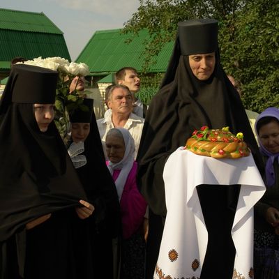 Из жизни обители