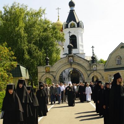 Из жизни обители